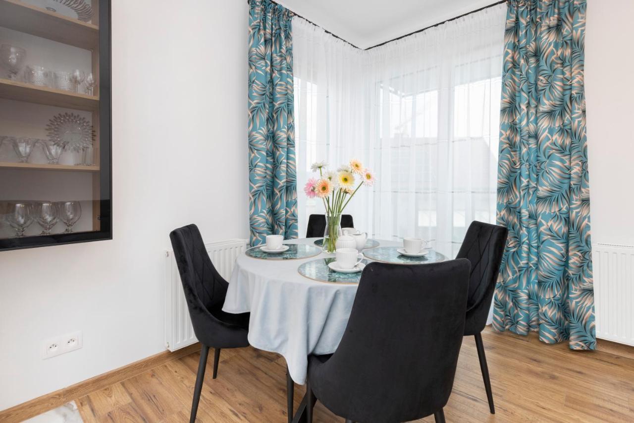 Beaufort Estate By Renters Apartment Gdynia